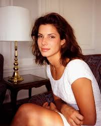 Sandra Bullock Young: Inspiring Journey to Hollywood Stardom