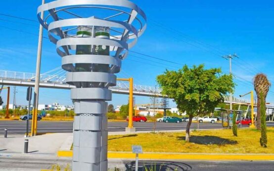 Colombia artificial trees: Remarkable solution to fight urban pollution